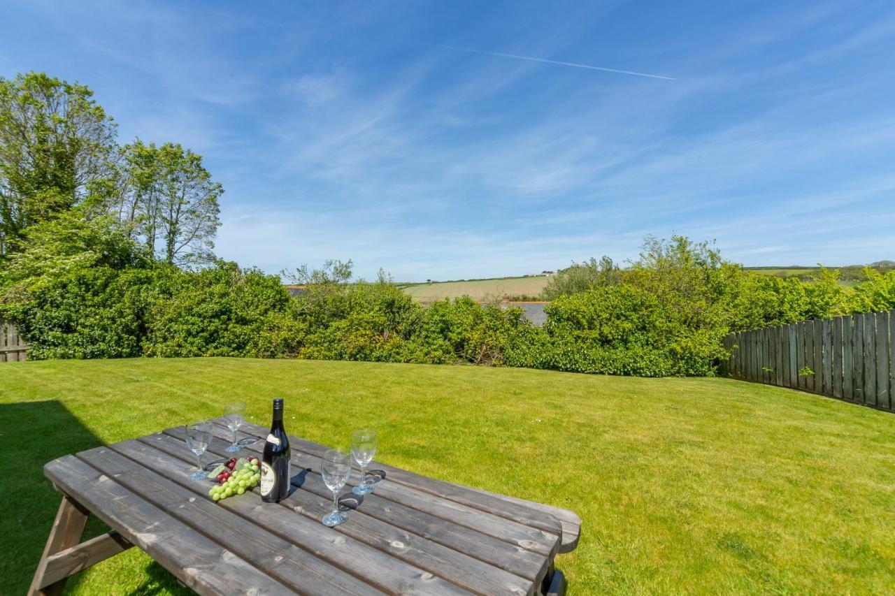 September Cottage Wadebridge Exteriör bild